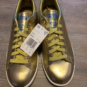 Gold Stan Smith Adidas shoes